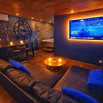 Cocoon Spa-4 Pers-jacuzzi-parking-jardin-clim-colmar