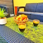 Apartament Cocoon Spa-4 Pers-jacuzzi-parking-jardin-clim-colmar Holtzwihr